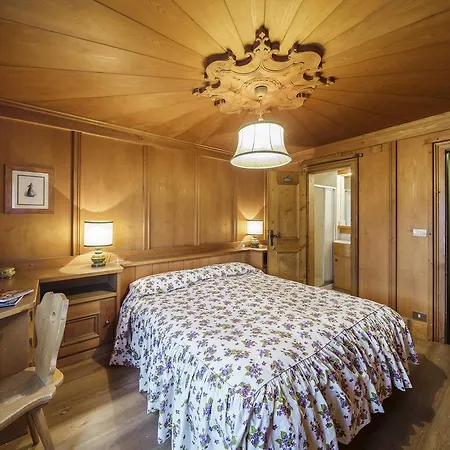 Riadezeto - Stayincortina Apartment *